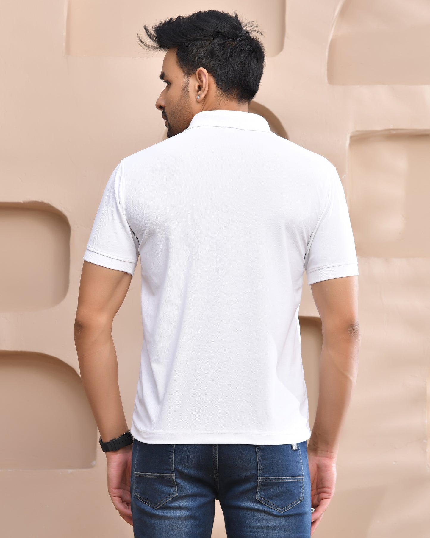 Collar T-shirt