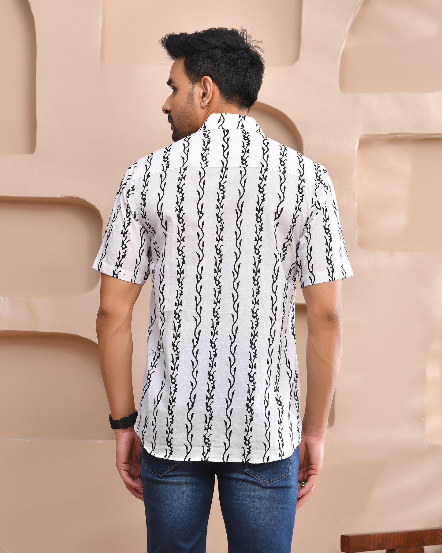 Men's shirt