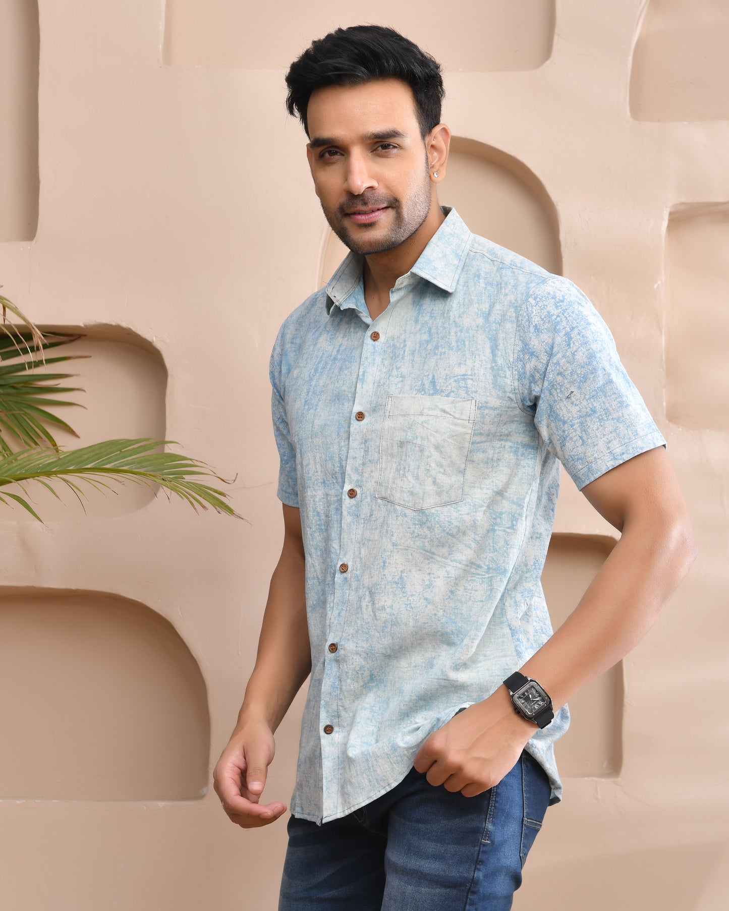 Men's shirt