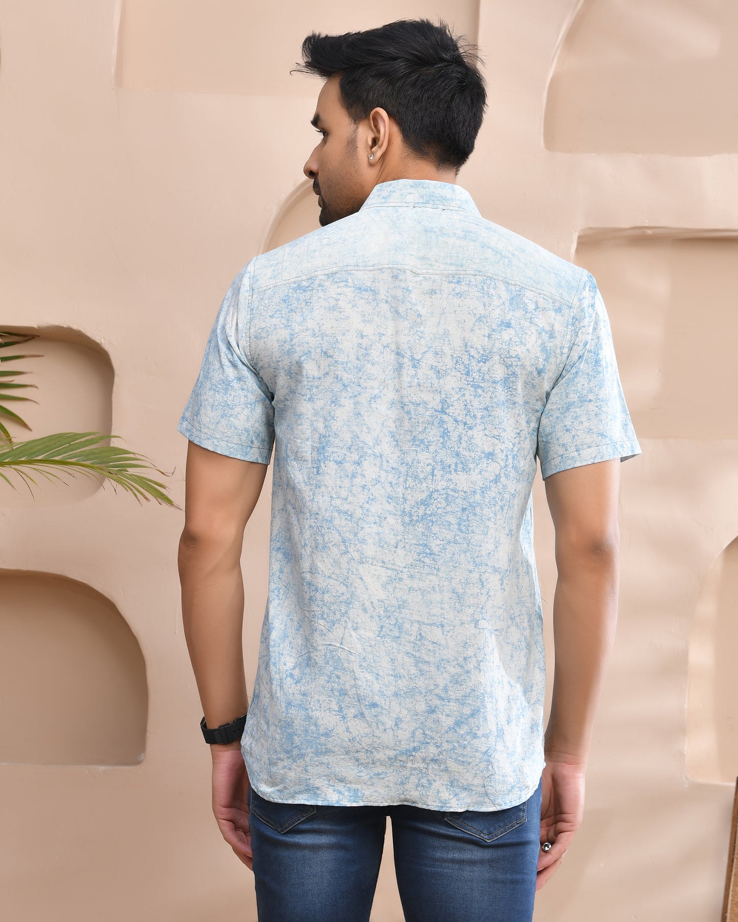 Men's shirt