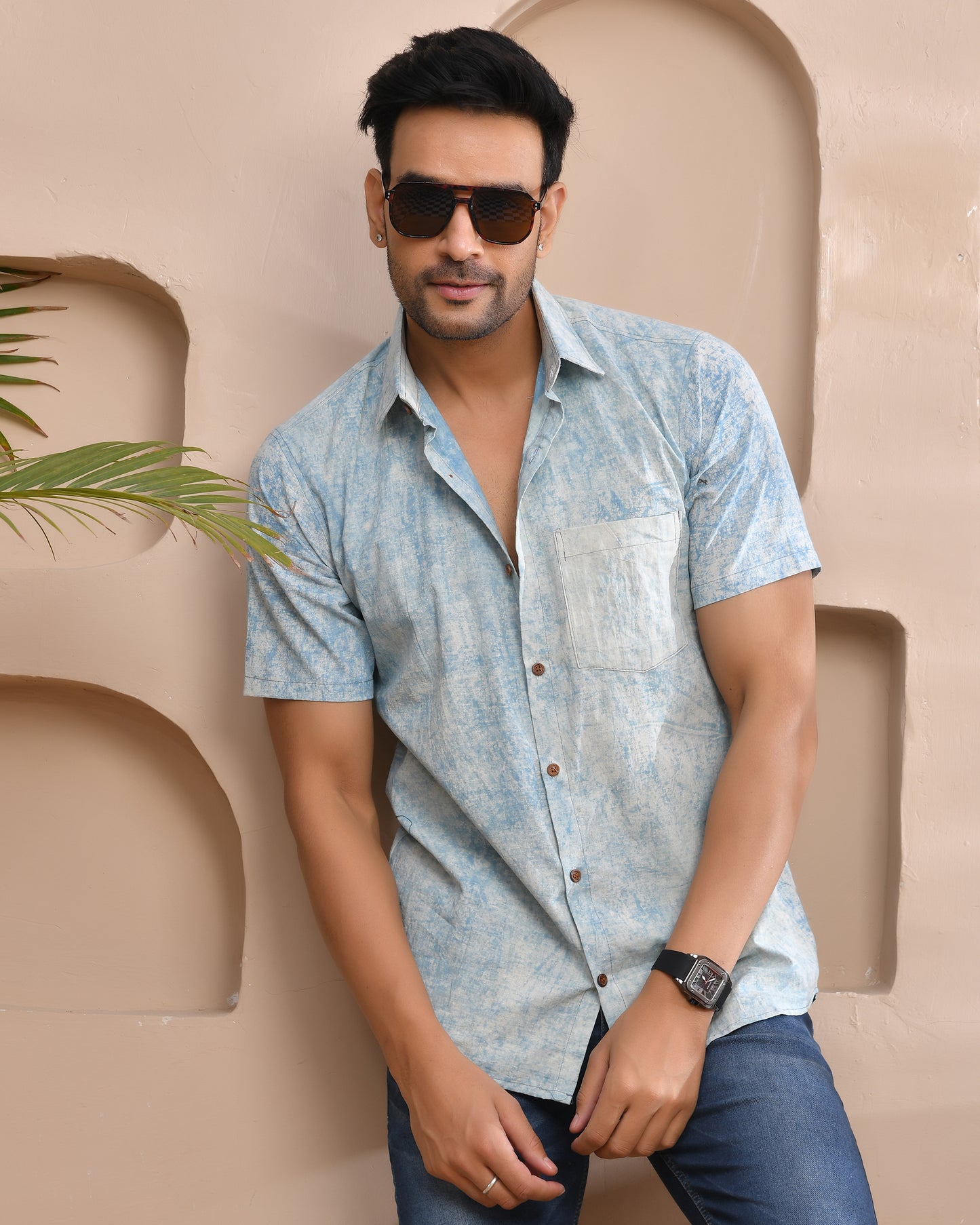 Men's shirt