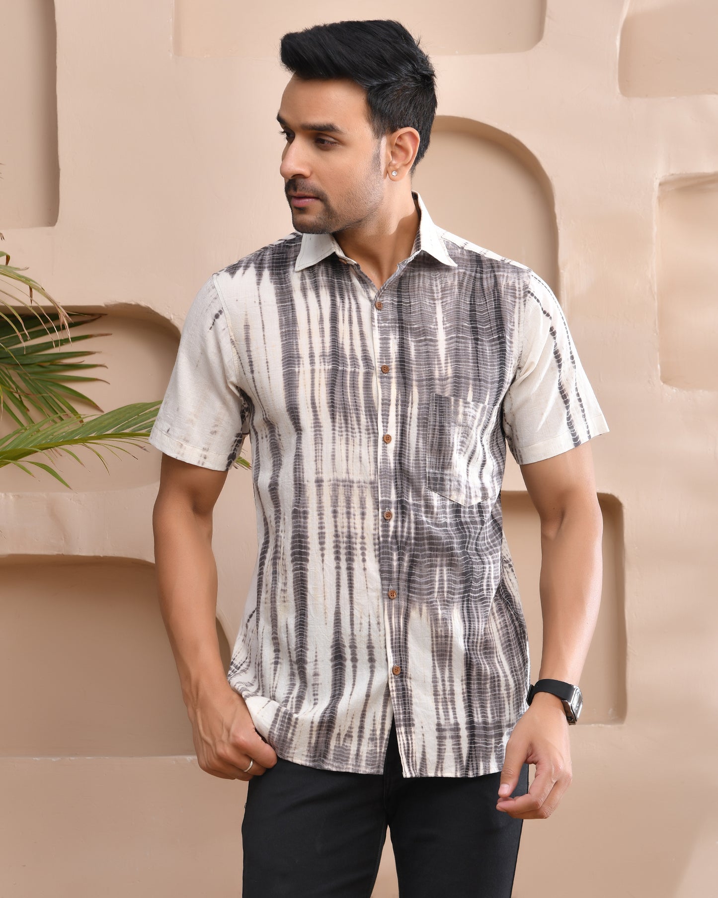 Men's shirt