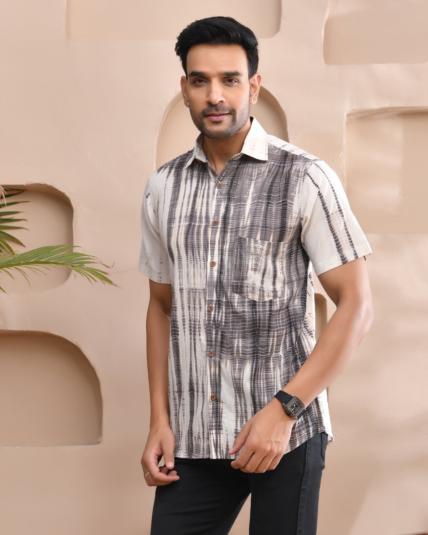 Men's shirt