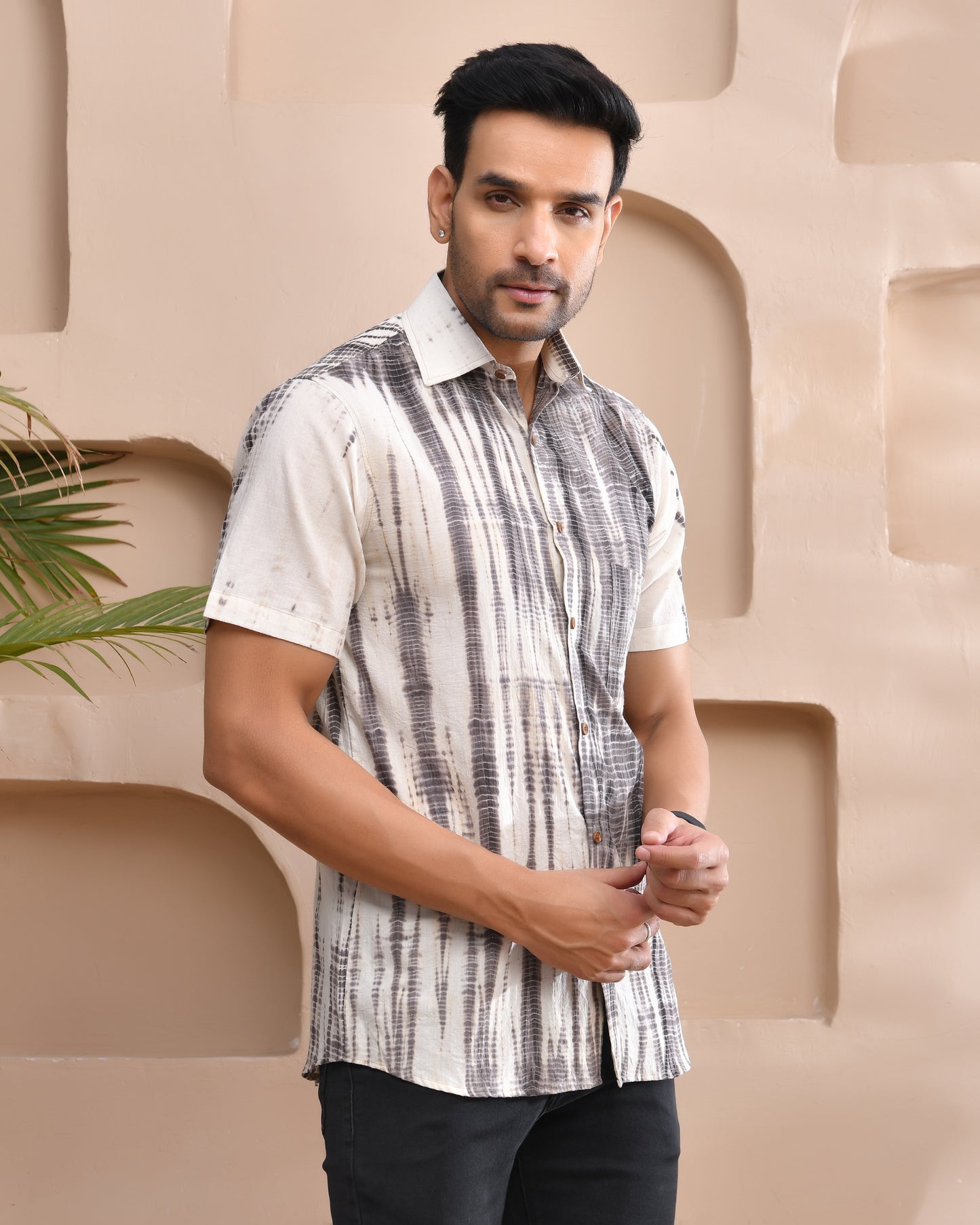 Men's shirt
