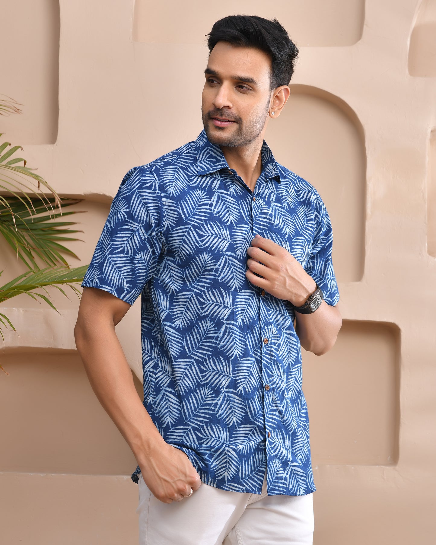 Men's shirt