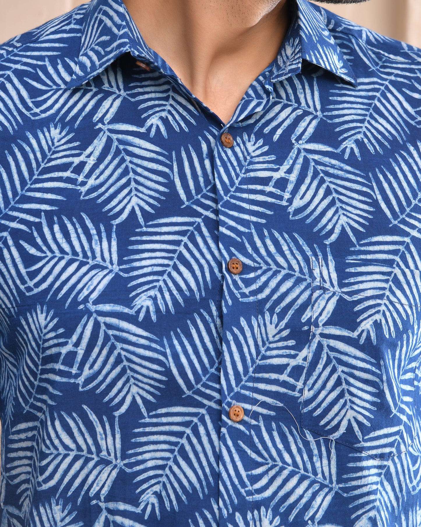 Men's shirt