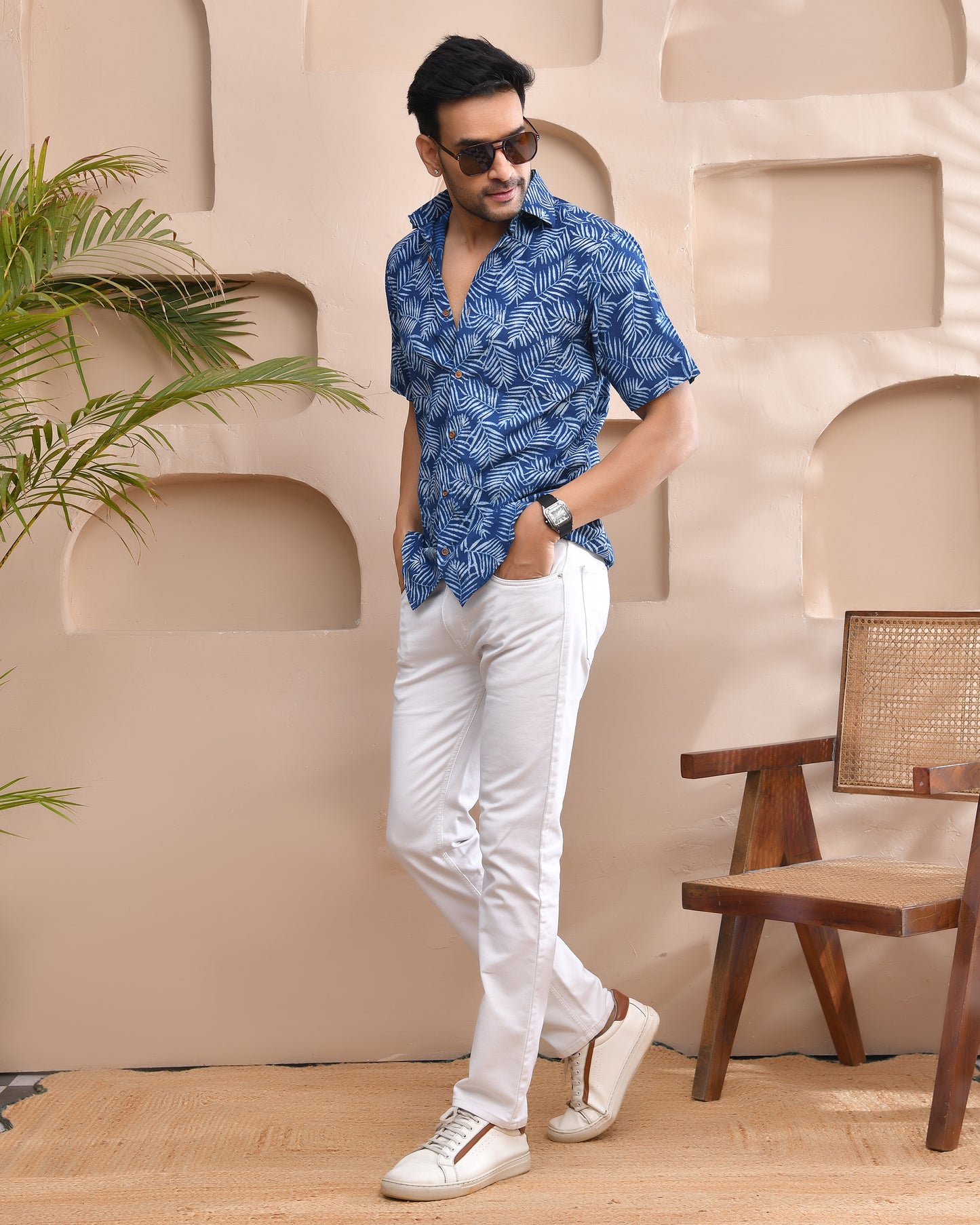 Men's shirt