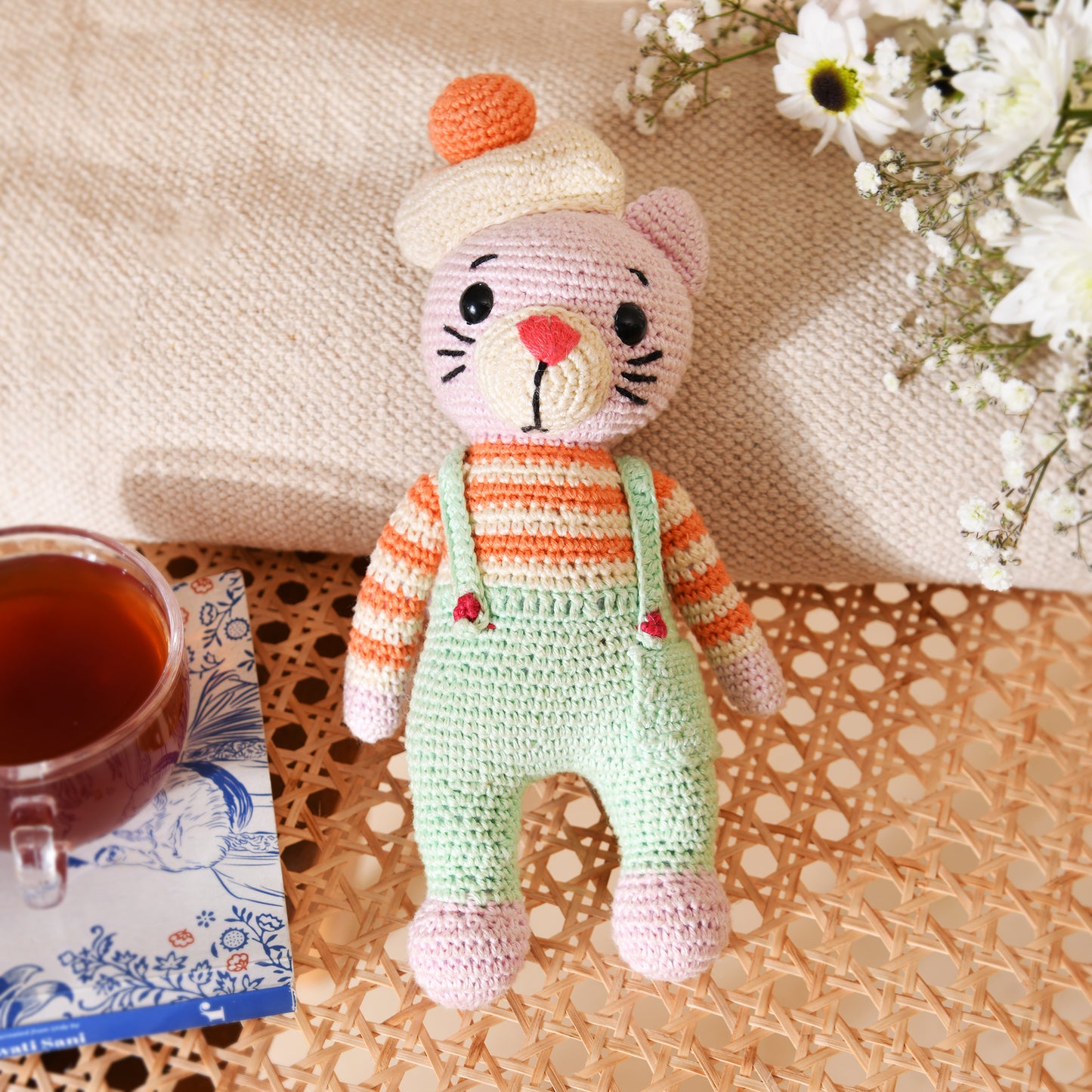 Woolen Cat