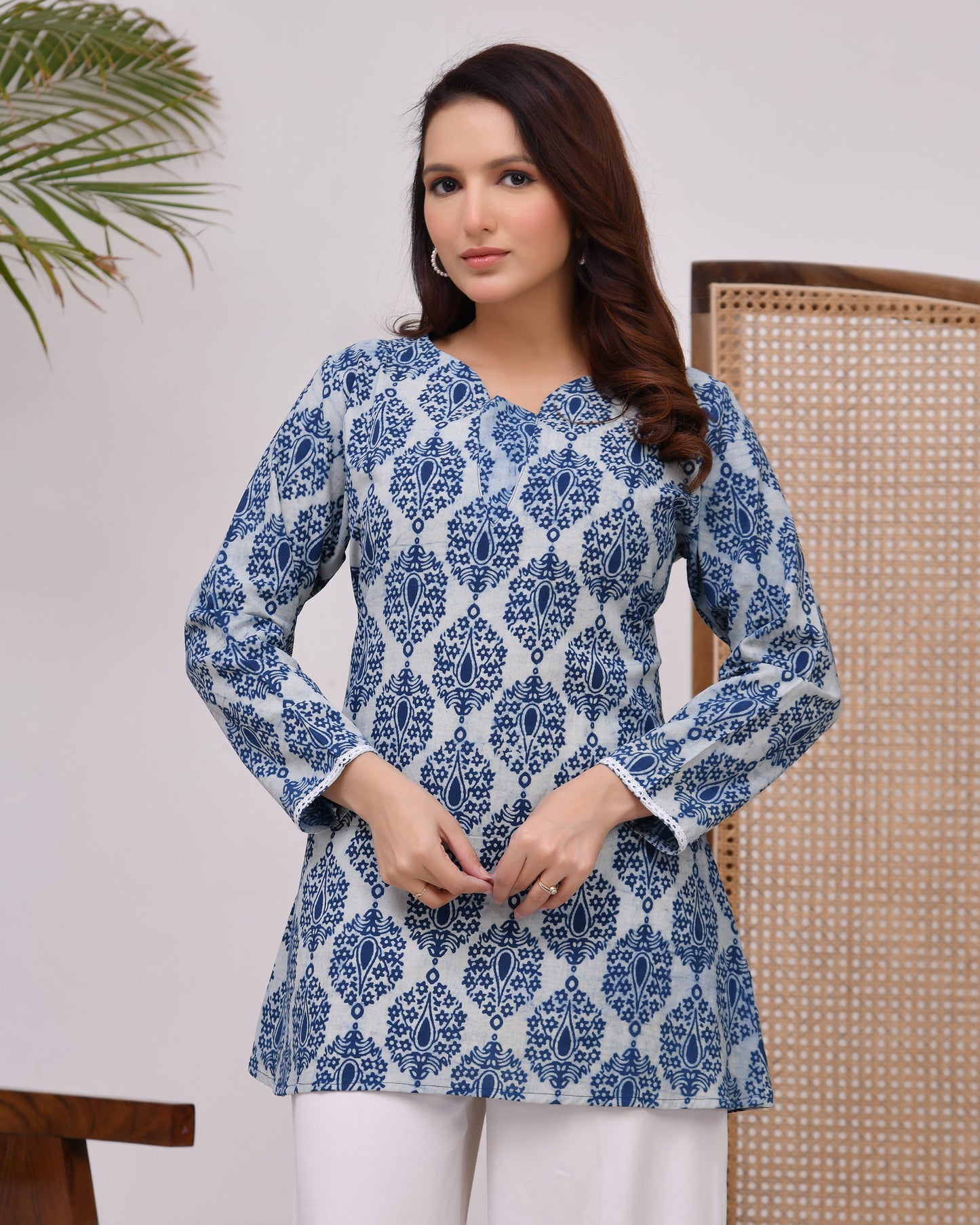 Short Kurti