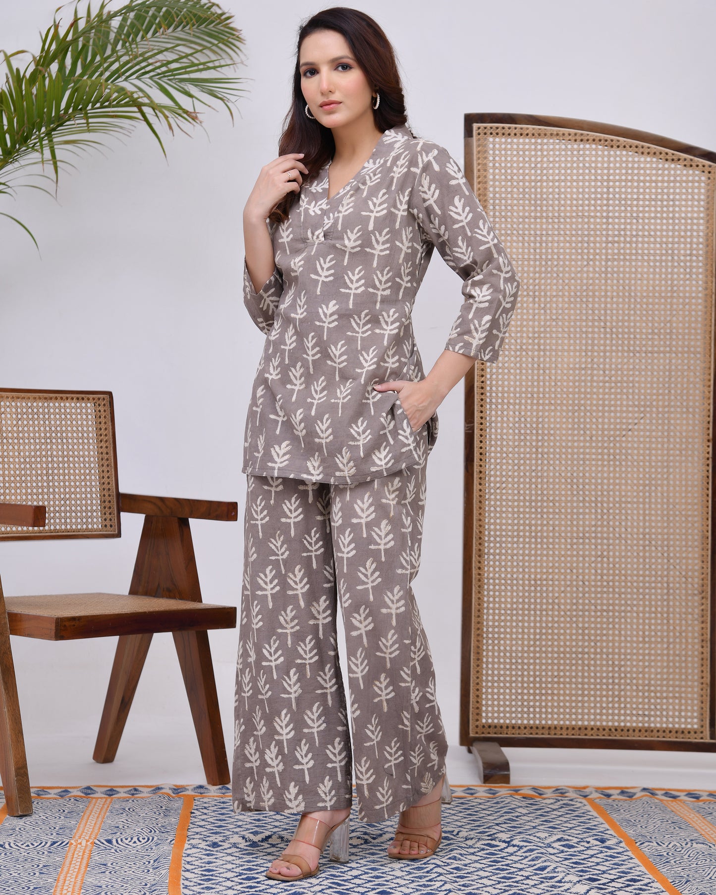 2 Pieces Set